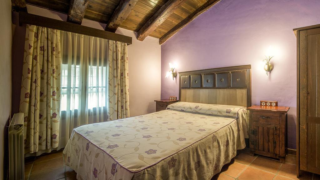 Apartamentos Los Aljezares Gea de Albarracín Exteriör bild