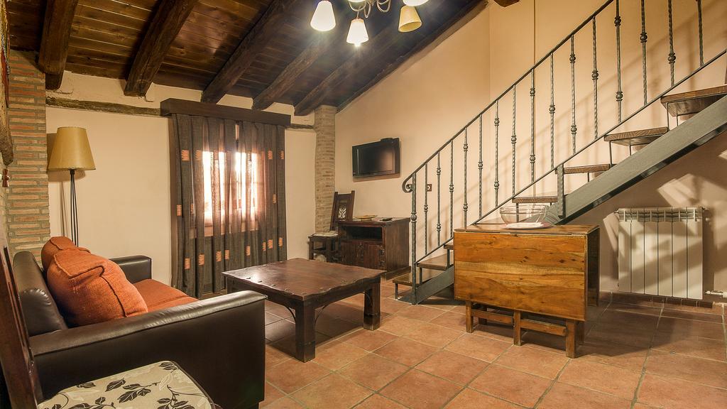 Apartamentos Los Aljezares Gea de Albarracín Exteriör bild