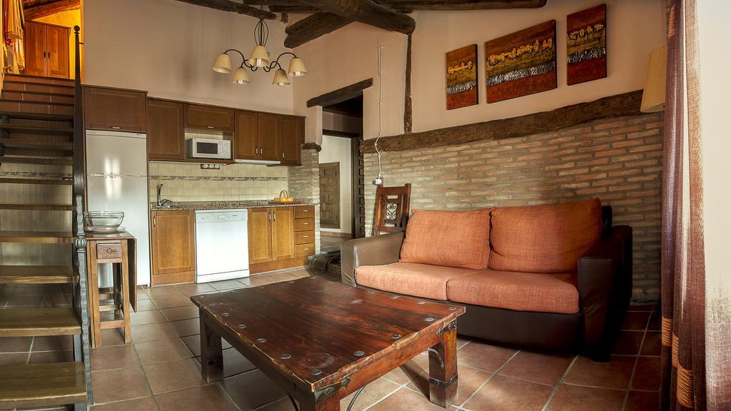 Apartamentos Los Aljezares Gea de Albarracín Exteriör bild