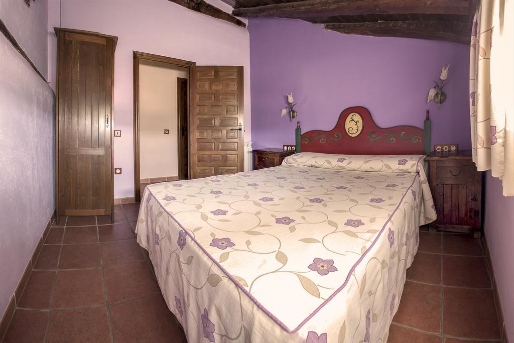 Apartamentos Los Aljezares Gea de Albarracín Exteriör bild