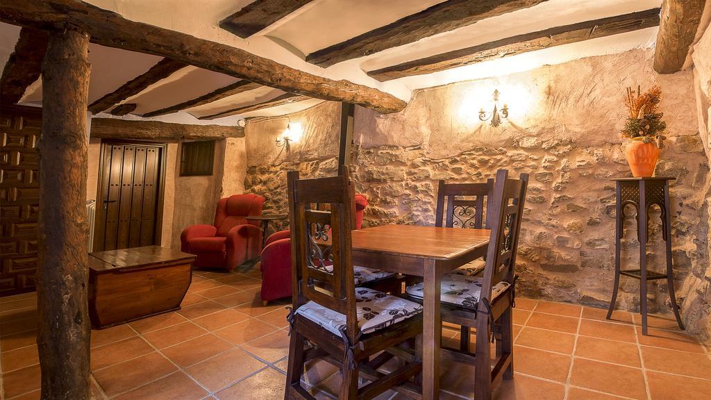 Apartamentos Los Aljezares Gea de Albarracín Exteriör bild