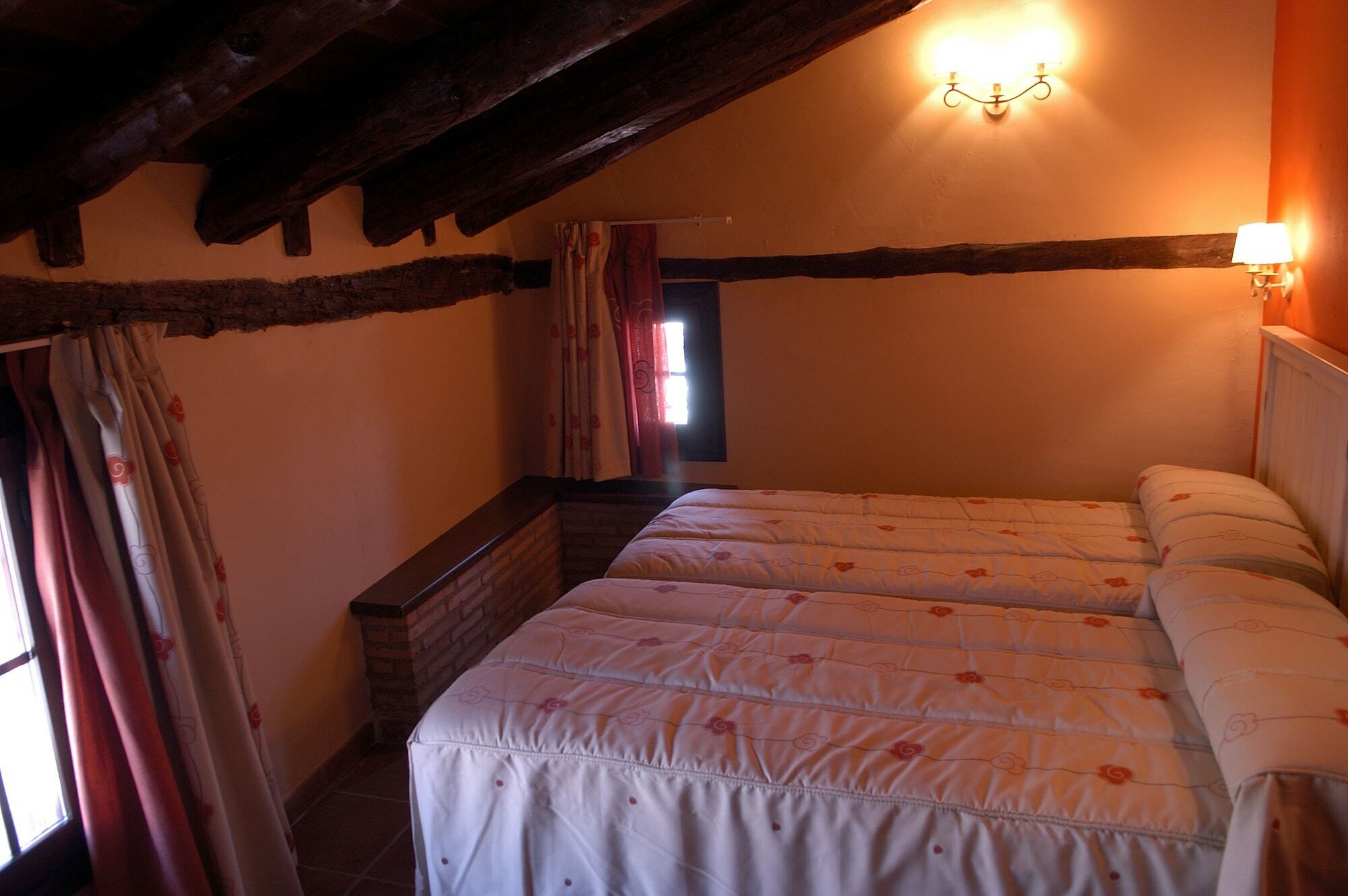 Apartamentos Los Aljezares Gea de Albarracín Exteriör bild